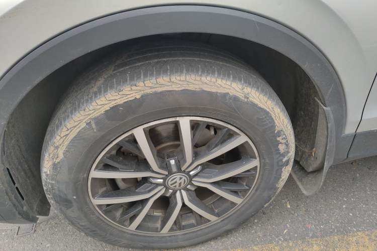 Used Volkswagen Tiguan L 2018 330TSI Automatic Two-Wheel Drive Luxury Edition