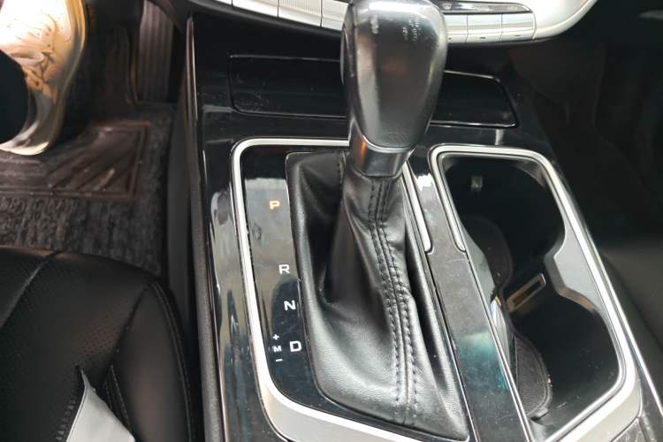 Used Geely Auto Emgrand GT 2020 Revised 1.8T Navigation Edition