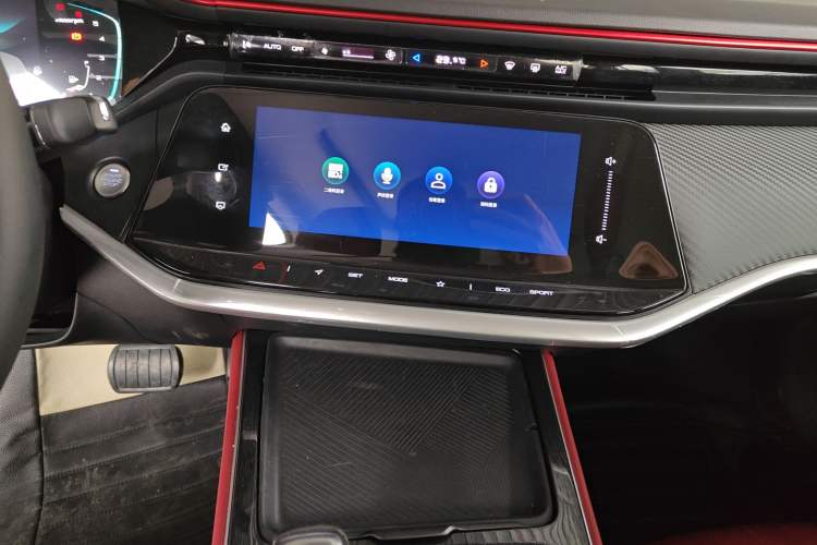 Used Dongfeng Aeolus Yixuan MAX 2021 1.5T Ultra-Stylish Trendsetter Edition
