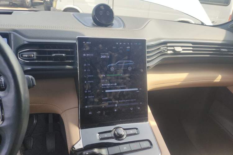 Used Nio ES8 2020 580 km Range Six-Seater Version Audio And AC Panel