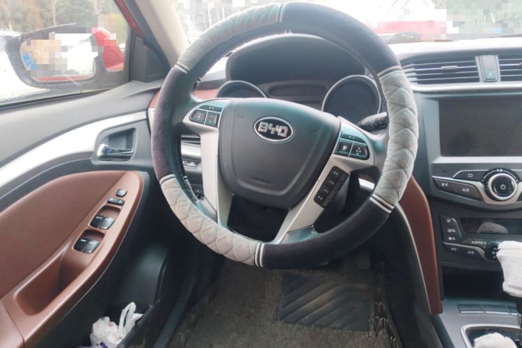 Used BYD G5 2014 1.5TID Automatic Prestige Model