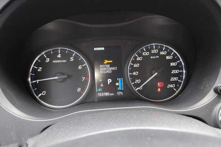 Used Mitsubishi Outlander 2013 2.4L Four-Wheel Drive Luxury Navigation Version 7 Seats