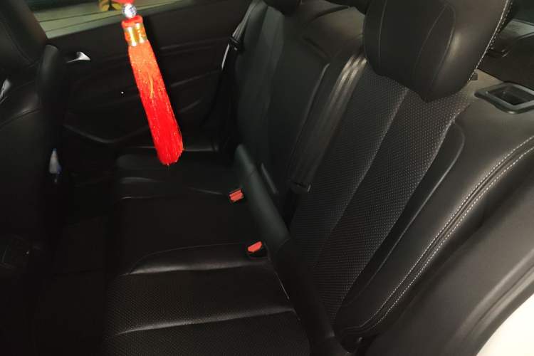 Used Peugeot 408 2014 1.8L Automatic Luxury Edition
