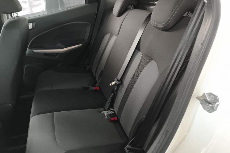 Used Ford EcoSport 2013 1.5L Automatic Fashion Model