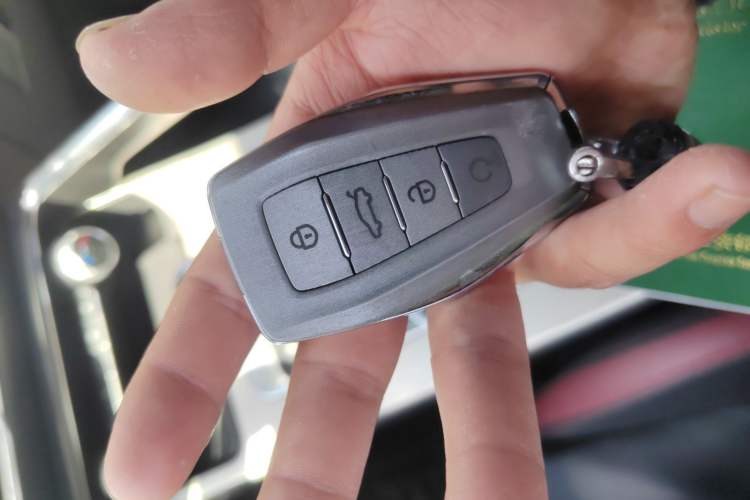 Used Geely Auto Coolray 2019 Sport Model 260T DCT Battle China V Standard