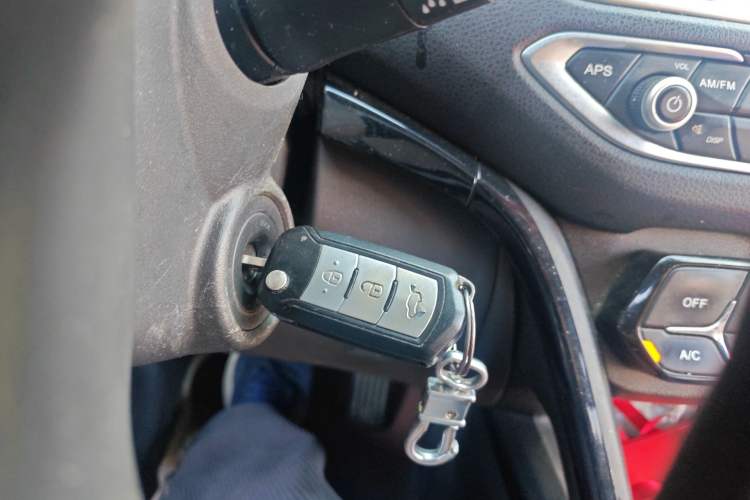 Used GAC Trumpchi GS4 2015 200T Manual Elite Edition
