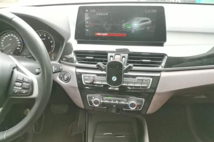 Used BMW X1 2022 sDrive20Li Fashion Model Audio And AC Panel