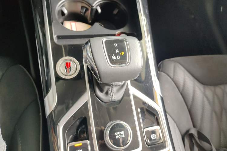 Used Hongqi HS5 2022 Revised Version 2.0T Smart Connect Flagship Edition
