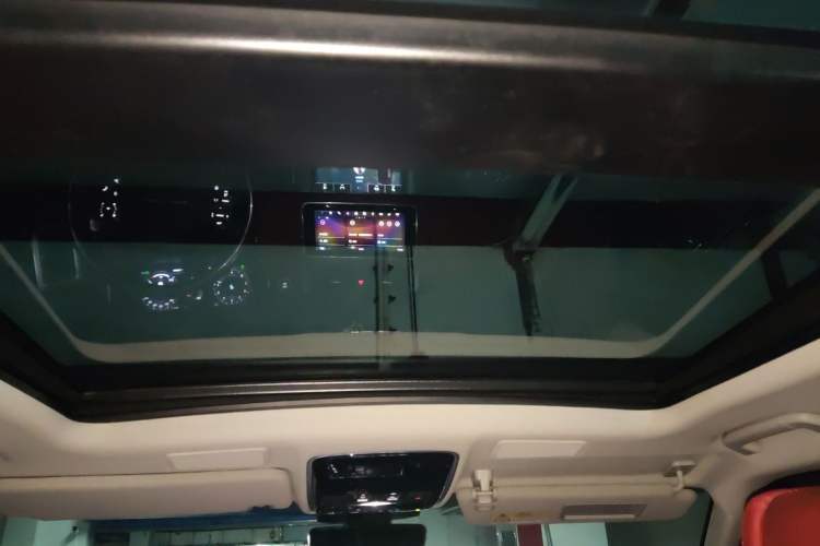 Used Land Rover Range Sport 2021 3.0 L6 YAO Black Edition Headliner