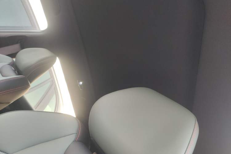 Used Geely Auto Emgrand X7 Sport 2024 1.5TD Smart Connect+