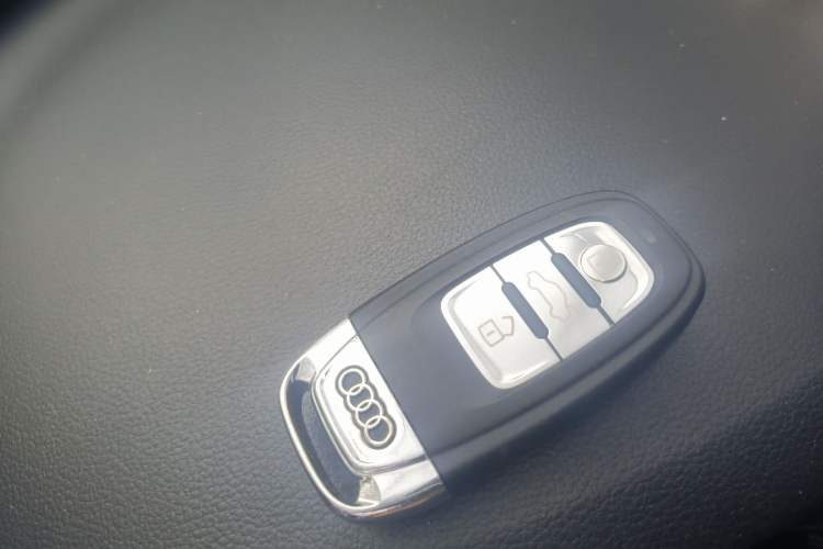 Used Audi A6L 2016 30 FSI Comfort Version
