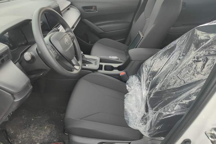 Used Toyota Corolla Cross 2026 Model 2.0L Pioneer Edition Left Front Seat