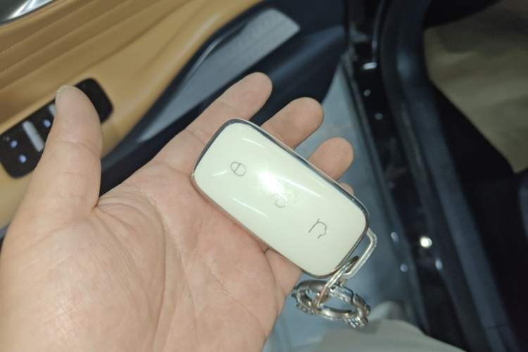 Used Geely Galaxy Xingjian 7 EM-i 2025 120km Exploration+ Version