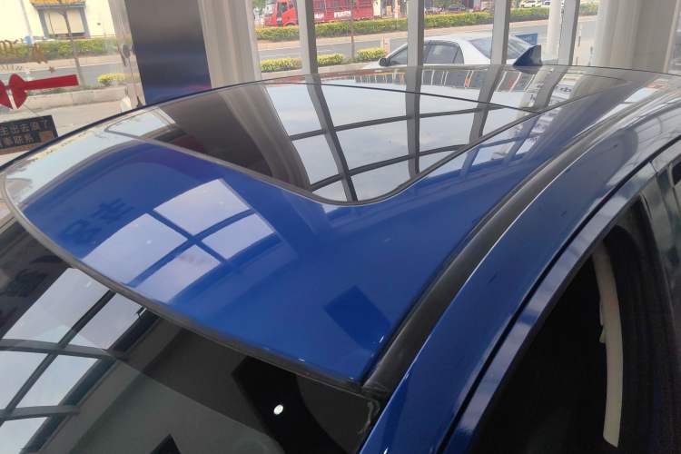 Used Honda Vezel 2016 1.8L CVT Front-Wheel Drive Pioneer Edition
