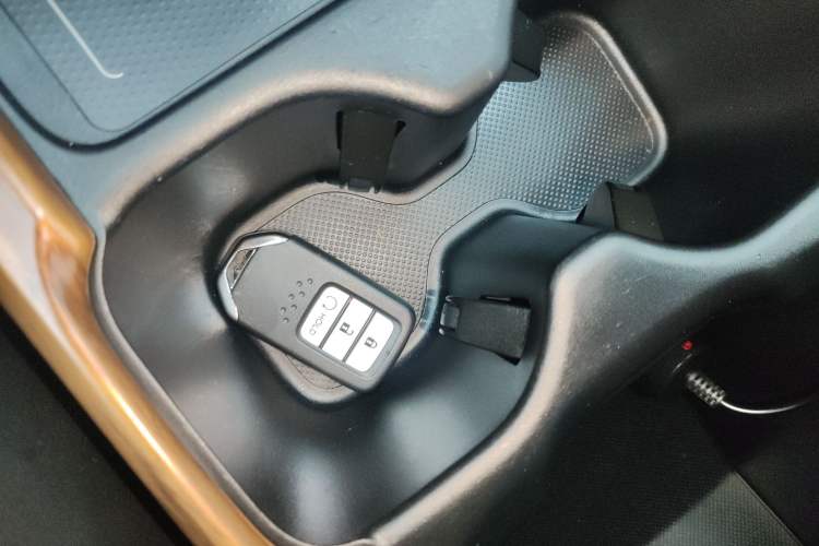 Used Honda CR-V 2021 240TURBO CVT 2WD Fashion Edition
