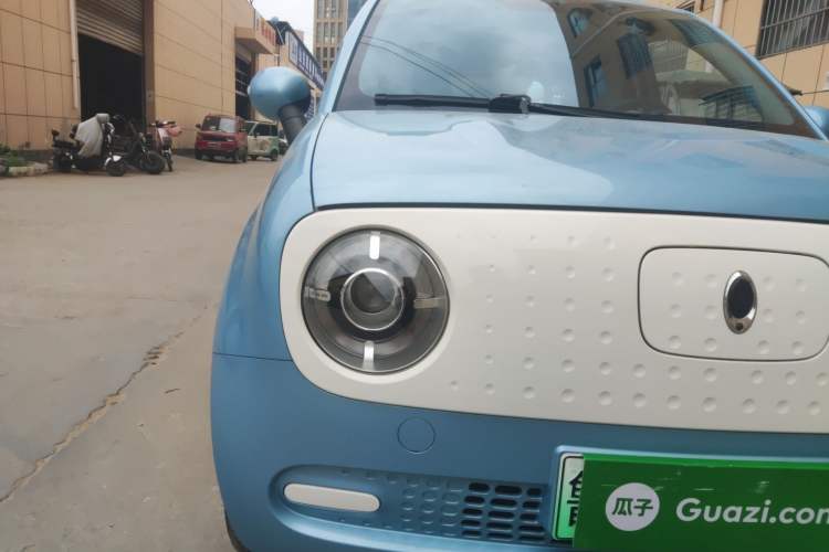 Used ORA Black Cat 2019 351 km Fun Edition Right Front Headlight