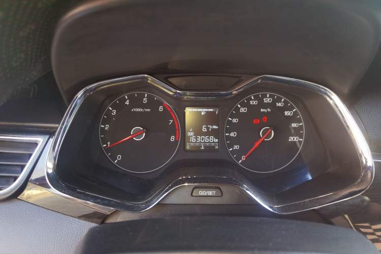 Used Baojun 310 2016 1.2L Manual Luxury Model