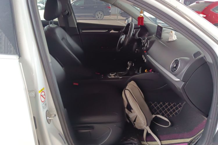 Used Audi A3 2018 30th Anniversary Edition Sportback 35 TFSI Ambition Model Right Front Seat