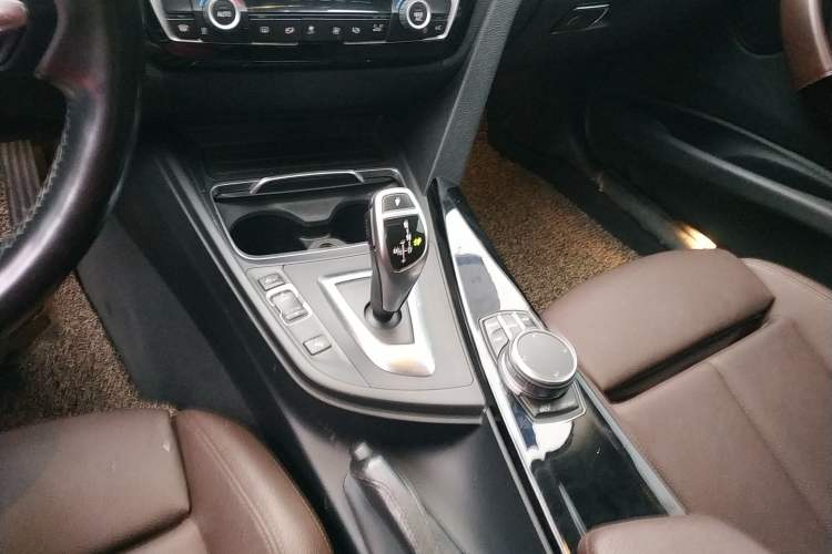 Used BMW 3 Series 2019 320Li M Luxury Package
