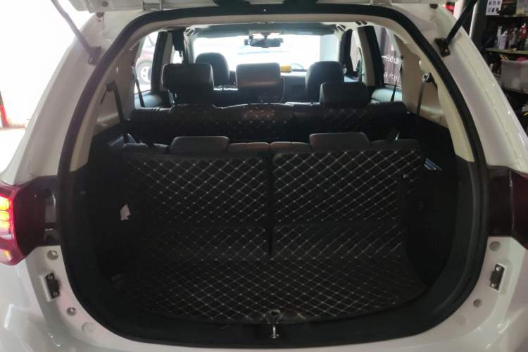 Used Mitsubishi Outlander 2020 2.0L Two-Wheel Drive Comfort Edition 7-Seater