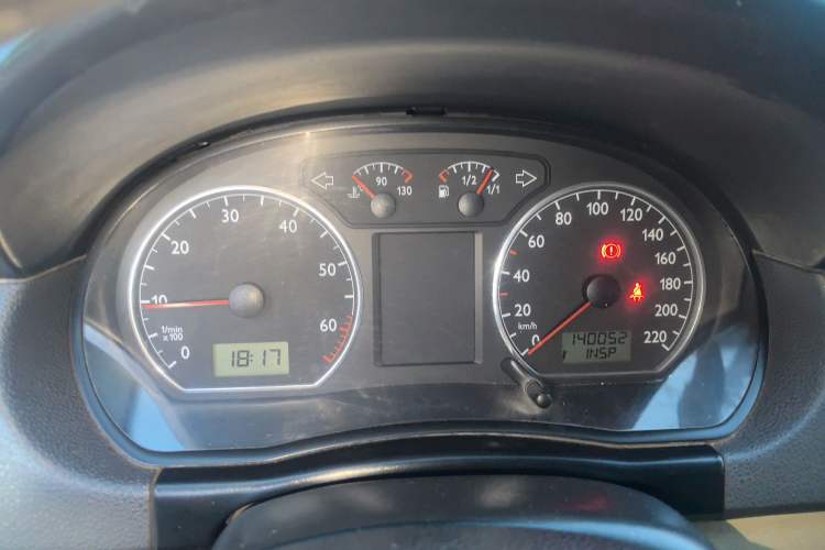 Used Volkswagen Polo 2008 Jingqu 1.4L Manual Elegant Edition Instrument Cluster