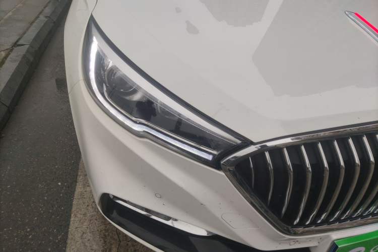 Used Hongqi H5 2022 Classic Model 1.8T Automatic Smart Connect Flagship Edition
