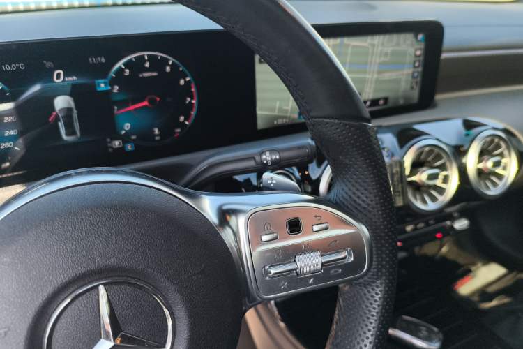 Used Mercedes-Benz A-Class 2021 A 200 L Sport Sedan Fashion Model