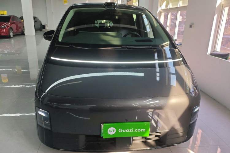 Used Li Auto MEGA 2024 Ultra Model Exterior 1