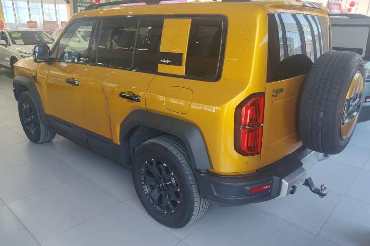 Used Formula Leopard 5 2023 Cloud Ride Flagship Edition