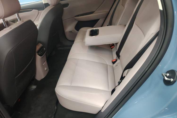 Used Hongqi Tiangong 06 2025 660 4x4 Smart Selection Edition
