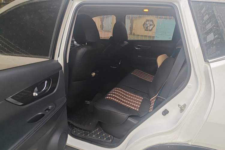 Used Nissan X-Trail 2017 2.0L CVT Comfort Edition 2WD Left Rear Seat