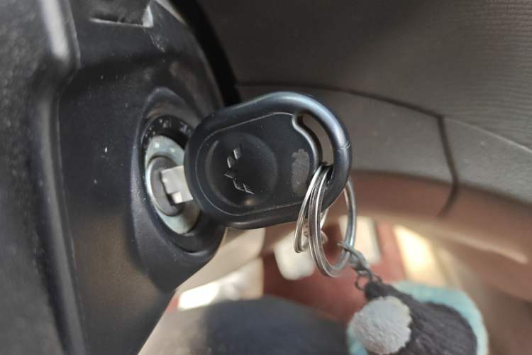 Used Wuling Hongguang 2015 1.5L S Basic Version China V Standard