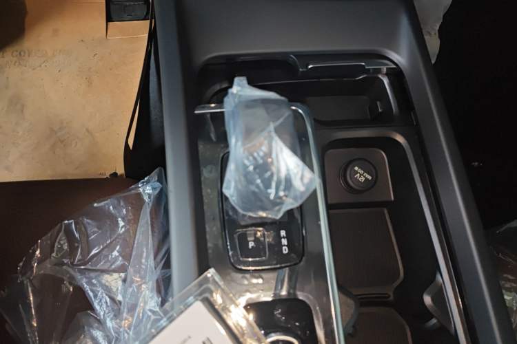 Used Volvo S60 2026 Model B4 Zhiyi Luxury Edition