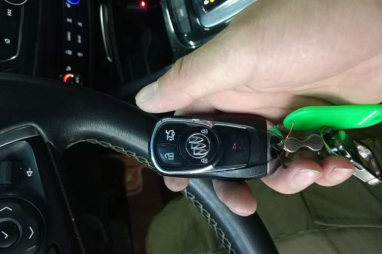 Used Buick Regal 2017 20T Luxury Model