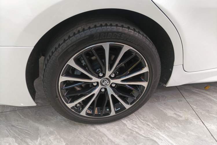 Used Toyota Camry 2019 Revised Version 2.0S Fēngshàng Edition