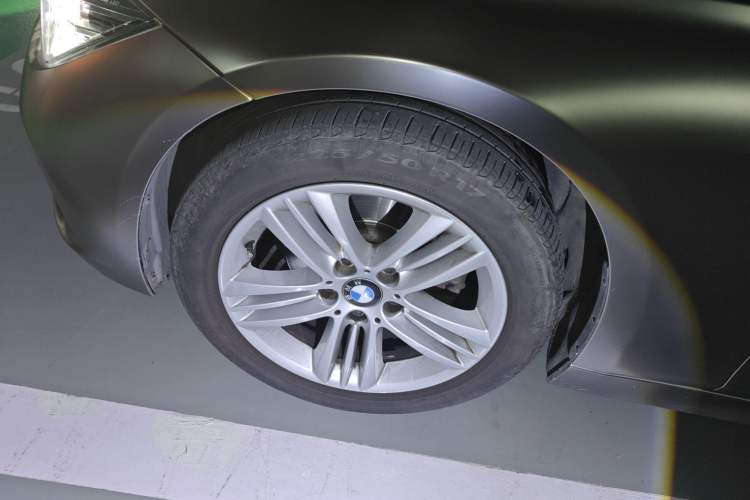 Used BMW 3 Series 2016 320i Fashion Model