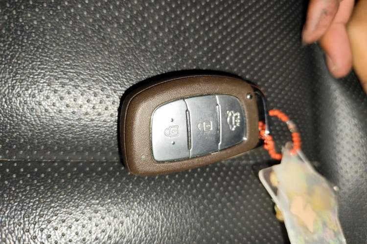 Used Hyundai Mistra 2014 1.8L Automatic Deluxe DLX Model