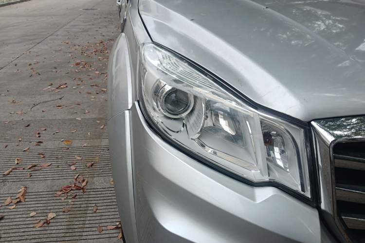 Used Great Wall Wingle 6 2017 2.0T Diesel Two-Wheel Drive Elite Version 4D20B
