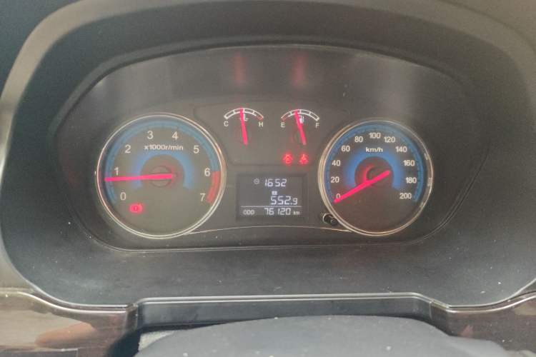 Used Dongfeng Fengon 370 2016 1.5L Manual Luxury 7-Seater Instrument Cluster