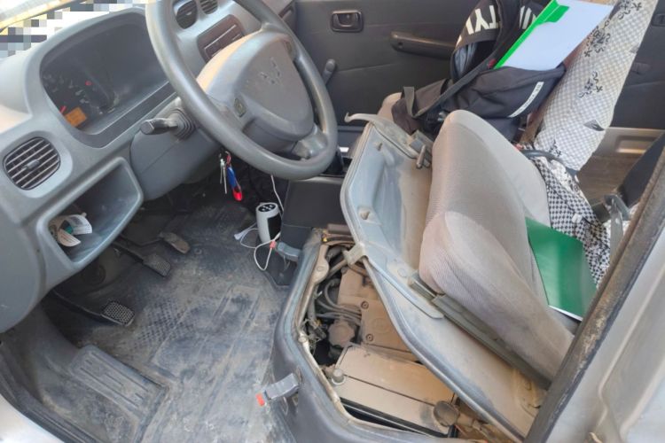 Used Wuling Zhiguang 2010 1.0L New Version Practical Edition with Short Body