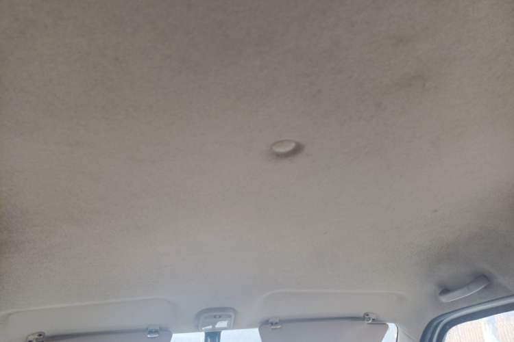 Used FAW Jiabao V75 2015 1.0L Standard Version DAM10AR