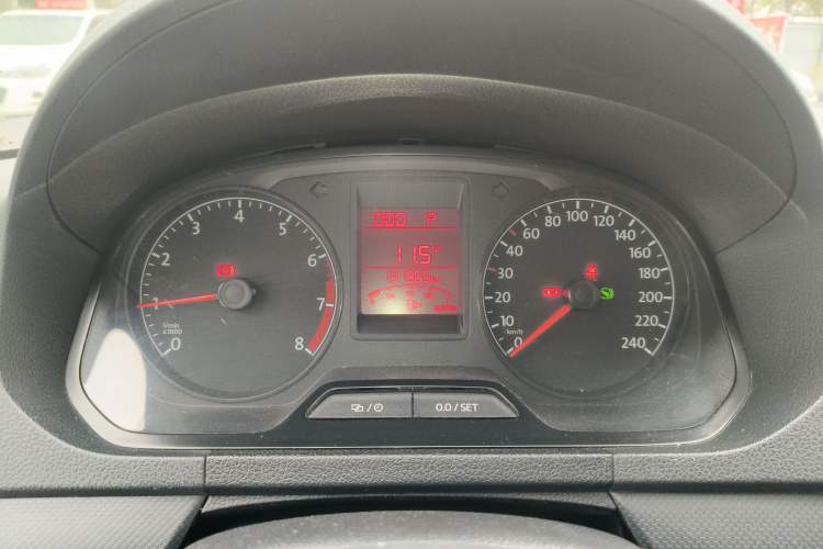 Used Volkswagen Jetta 2015 Value Edition 1.6L Automatic Fashion Version
