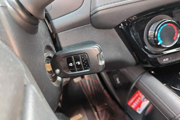 Used Honda Vezel 2022 1.5L CVT Phantom Night Pioneer Edition
