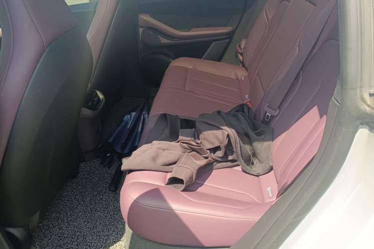 Used Nio ET5T 2024 75kWh Touring Interior 4