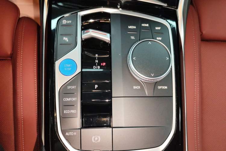 Used BMW i3 2022 eDrive 35 L
