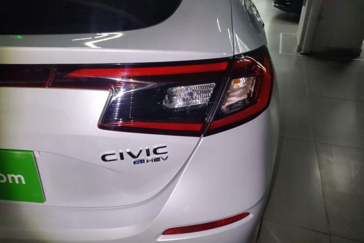 Used Honda Civic 2023 HATCHBACK 2.0L eHEV Extreme Control Edition
