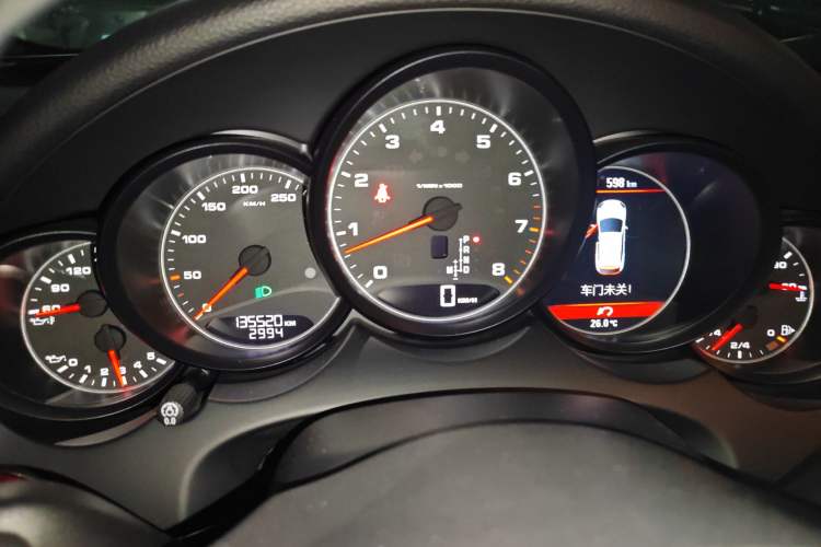 Used Porsche Cayenne 2011 Cayenne 3.0T Instrument Cluster