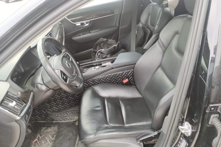 Used Volvo S90 2017 T4 Zhiyuan Edition