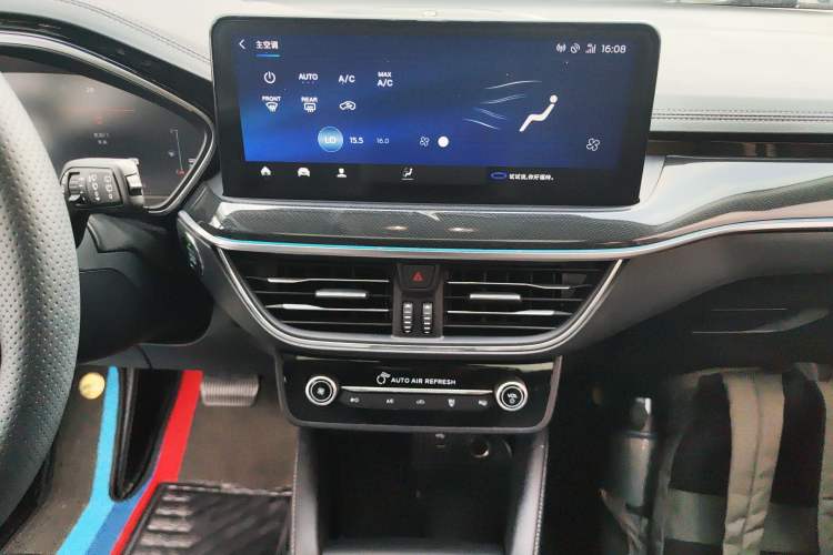 Used Ford Focus 2021 Hatchback EcoBoost 180 Automatic Titanium Edition