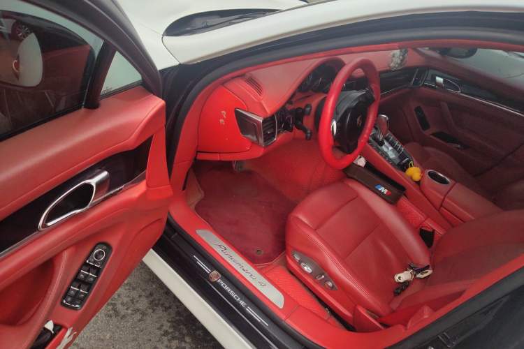 Used Porsche Panamera 2010 Panamera 4 3.6L
